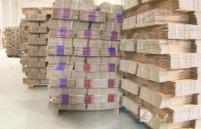 內自同城 | 內江東興:家門口就能上班啦,掙錢帶娃兩不誤